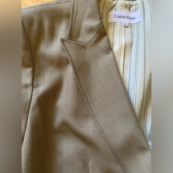 Calvin Klein // Grey Blazer - Picture 12 of 13